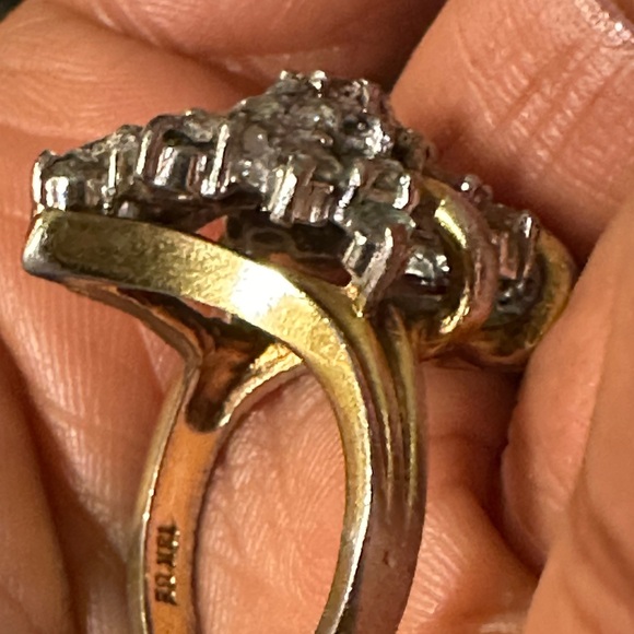 Vintage 18k yellow gold diamond cluster ring w/diamond set in white gold cluster - Picture 11 of 13